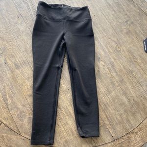 Bebe high waisted cropped leggings